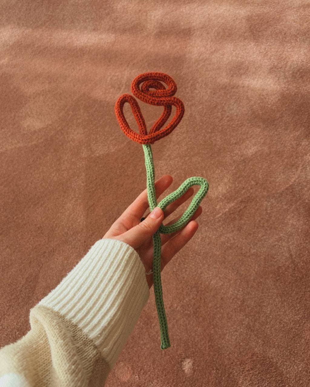 red elegant rose product photo